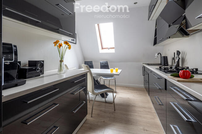 Klimatyczne 4 pokojowe mieszkanie w sercu Wildy.