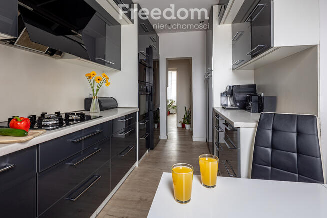 Klimatyczne 4 pokojowe mieszkanie w sercu Wildy.