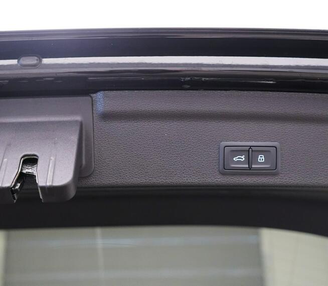 Audi Q3 35 TFSI 150KM Stronic Virtual Led Tempomat Nav Alu19"