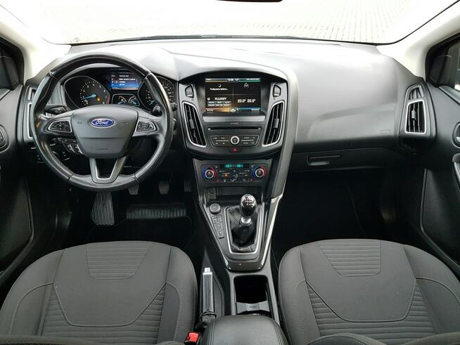 Ford Focus 1,5 Turbo Benzyna Xenony Nawigacja Zarejestrowany Gwarancja