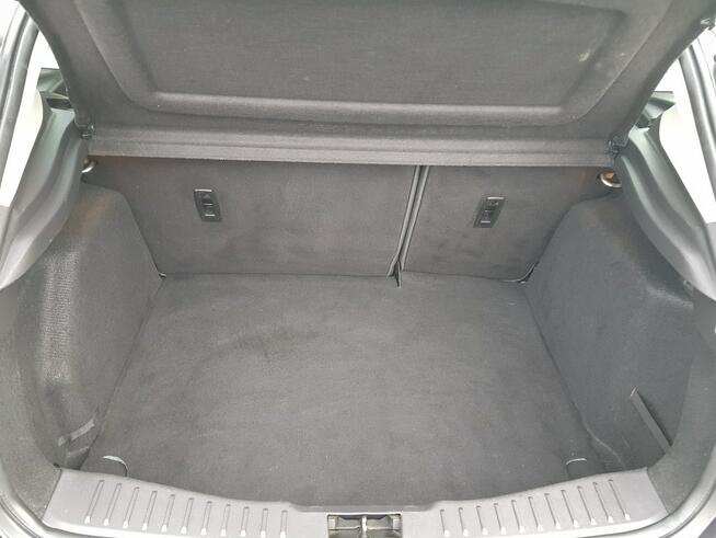 Ford Focus 1,5 Turbo Benzyna Xenony Nawigacja Zarejestrowany Gwarancja