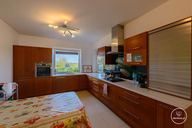 BLIŹNIAK | ŁOMIANKI 5min | 200m2 | 2009r | 5 POKOI