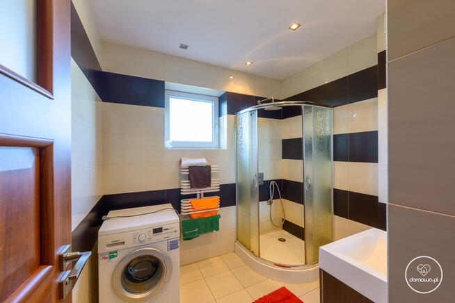 BLIŹNIAK | ŁOMIANKI 5min | 200m2 | 2009r | 5 POKOI