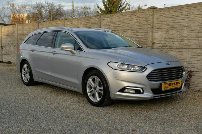 Ford Mondeo 2.0 TDCi 150KM Titanium Szyberdach Navi Asystenci Grzane fotele