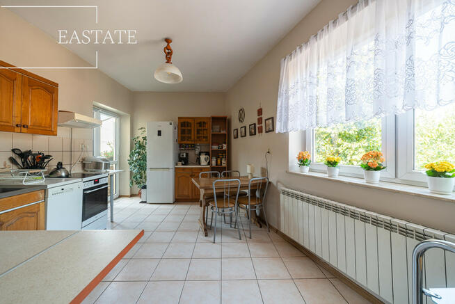 Dom Głowno, Plac Wolności