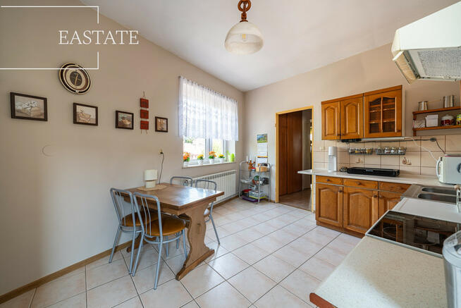 Dom Głowno, Plac Wolności