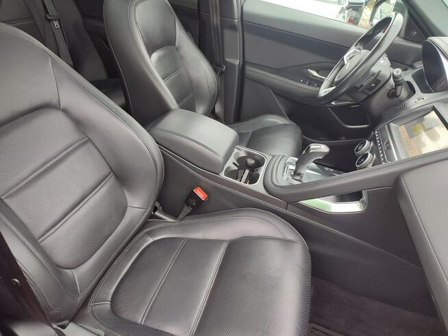 Jaguar E-Pace Panorama AWD