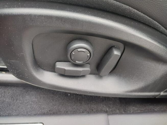 Jaguar E-Pace Panorama AWD