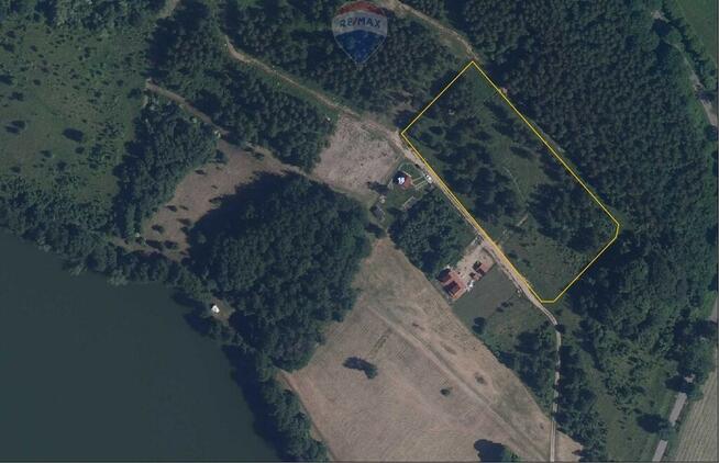 Mazury-uzbrojone działki pod zabudowę rekreacyjną.