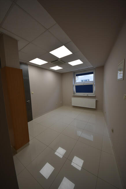 Uniwersalny lokal na wynajem-super miejsce!