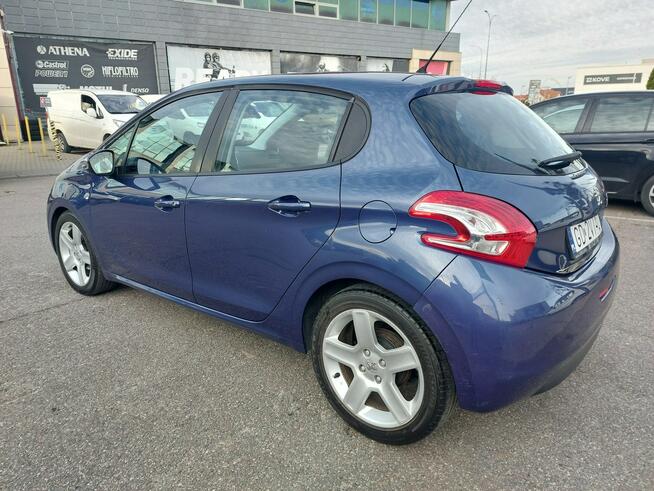 Peugeot 208 1,4 Diesel 68KM, Ekonomiczny, Zadbany, Gotowy do jazdy, Długie opłaty!