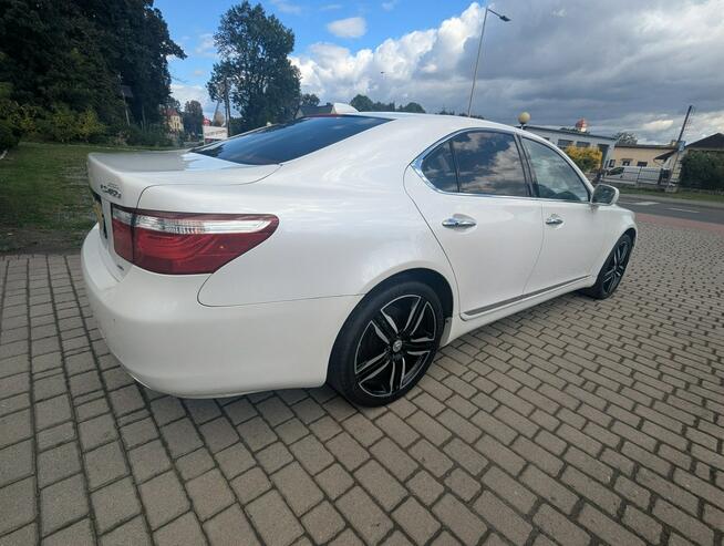 LS 460 V8 4x4 (AWD)/zarejestrowany w Polsce
