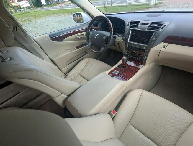 LS 460 V8 4x4 (AWD)/zarejestrowany w Polsce