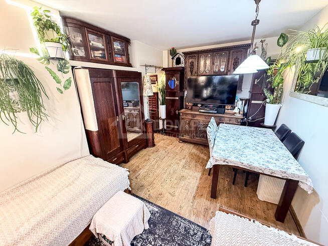 Klimatyczna kawalerka 34,1 m² w kamienicy