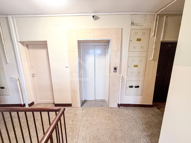 Klimatyczna kawalerka 34,1 m² w kamienicy