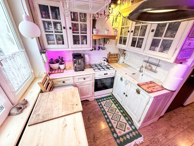 Klimatyczna kawalerka 34,1 m² w kamienicy