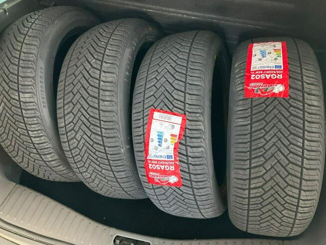 Ford C-Max Mocna benzyna, po liftingu, czujniki p/t, audio Sony, opony wielosezon