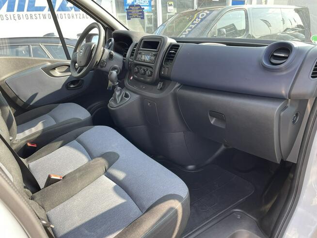 Vivaro L2H1 LONG 1.6CDTI 121KM 2xKLIMA 9-osobowy 2019 Bezwypadkowy