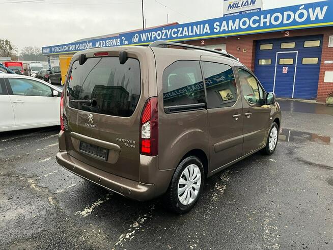 Peugeot Partner Tepee 1.6 VTi 120KM Family Model 2013
