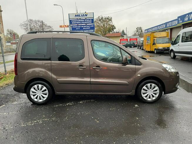 Peugeot Partner Tepee 1.6 VTi 120KM Family Model 2013