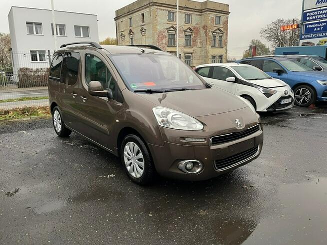 Peugeot Partner Tepee 1.6 VTi 120KM Family Model 2013