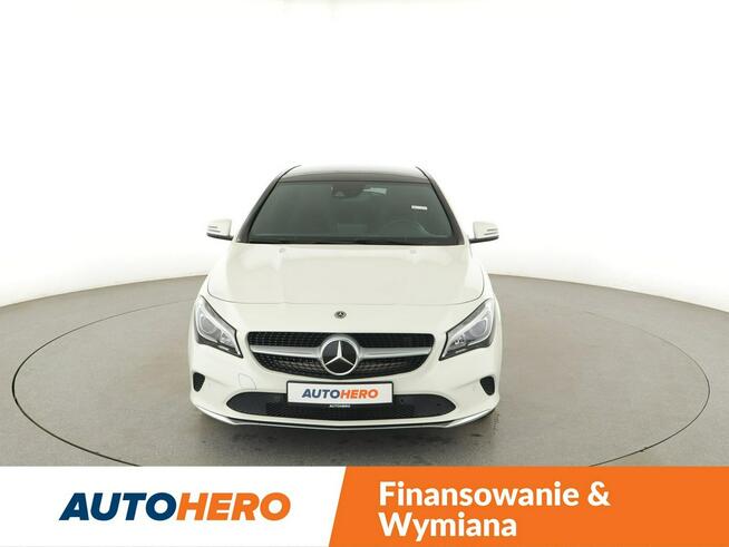 Mercedes CLA 200 automat full LED navi panorama el. sterowane i grzane fotele
