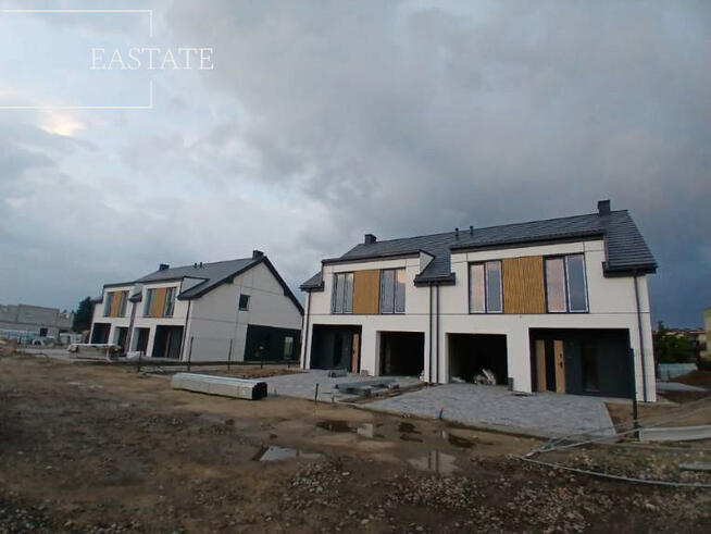 Dom Szemud, Samorządowa