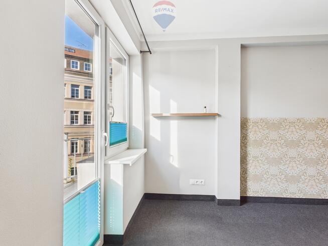 Atrakcyjny lokal użytkowy/pomieszczenia na biuro