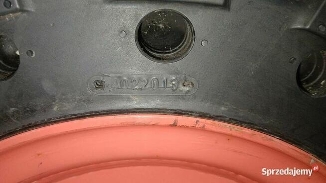 Koło opona pełna solid 5.70-12 Bobcat S70 wózek widłowy