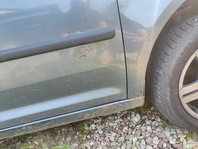 Syndyk sprzeda VW Caddy 2005