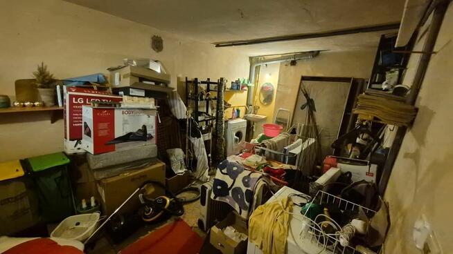 Opróżnianie mieszkań domów garaży strychów piwnic wywóz mebl