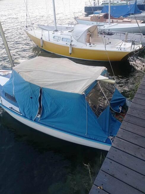 Sprzedam Jacht żaglowy