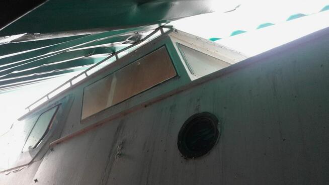 Housebat/Hausbot – 9 osób – zarejestrowany