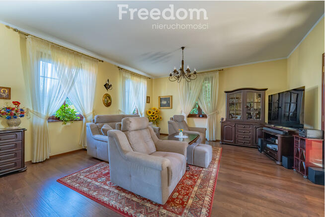 Komfortowa rezydencja z basenem pod Koninem