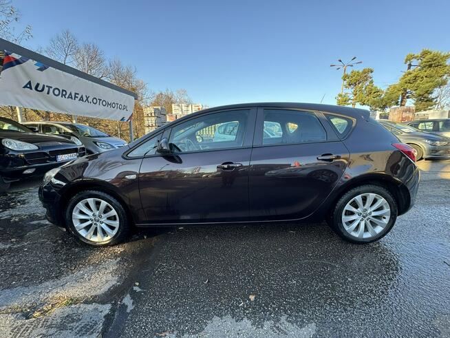 Opel Astra Klimatronic 2-stref, 2 kpl. kół, Podgrz. fotele + kierownica