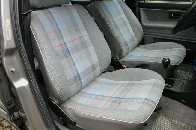 Volkswagen Golf Benzyna 5 drzwi Oldtimer 1988