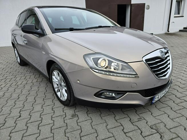 Lancia Delta 1.4Turbo M-Jet 140KM Alcantara Navigacja Klimatronic LedyPanorama Dach