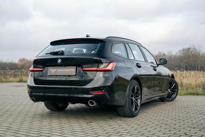 BMW 320d Touring Advantage, bogate wyposażenie, stan idealny