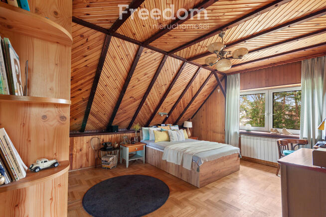 Dom wolnostojący na pięknej działce | 2min do WKD