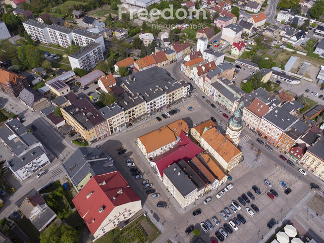 Zabytkowy spichlerz – lokal usługowy, Otmuchów