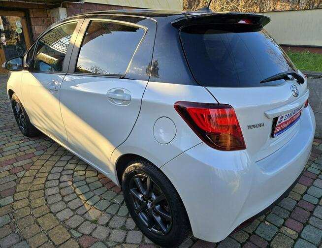 Toyota Yaris 1,33 VVT-i Premium e6w