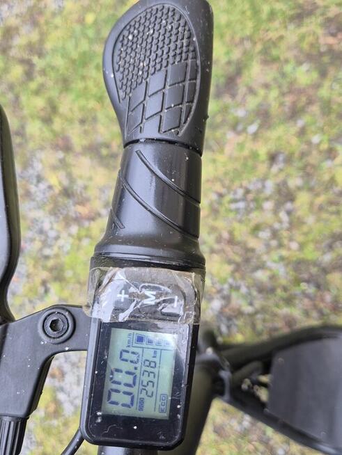 Hulajnoga elektryczna z siodełkiem W-TEC Billar II 500W