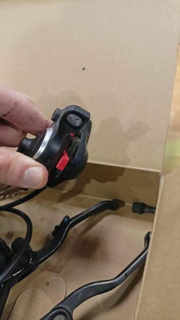 Hamulce Shimano tarcz hydr p+t rower uszkodzone