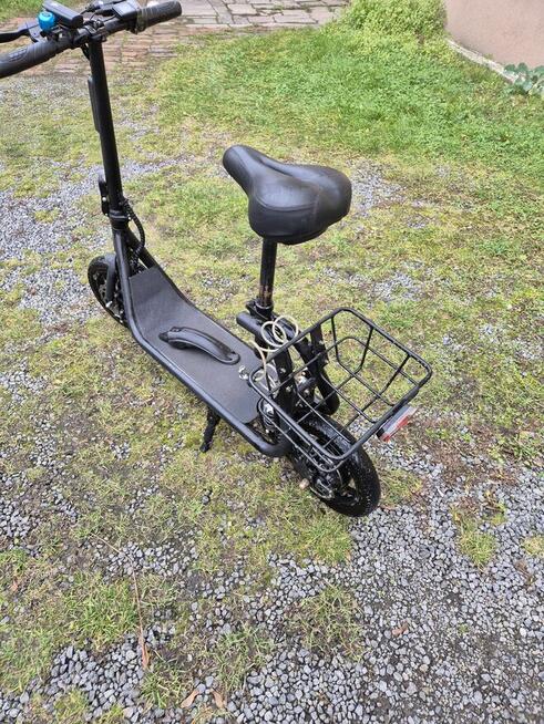 Hulajnoga elektryczna z siodełkiem W-TEC Billar II 500W