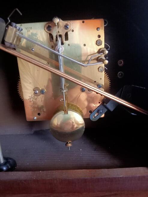 Zegar kominkowy Junghans z lat 30 tych