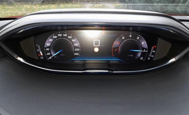 Jak nowy: Peugeot 3008 1.2 PureTech Active Pack S&S