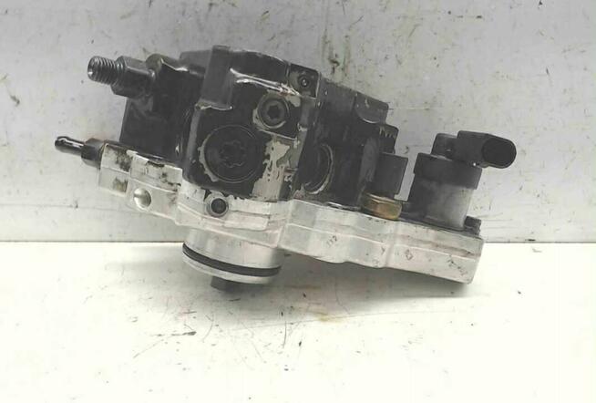 Sprzedam pompe Wtryskową do W211 2.2 CDI Pasuje również do 2