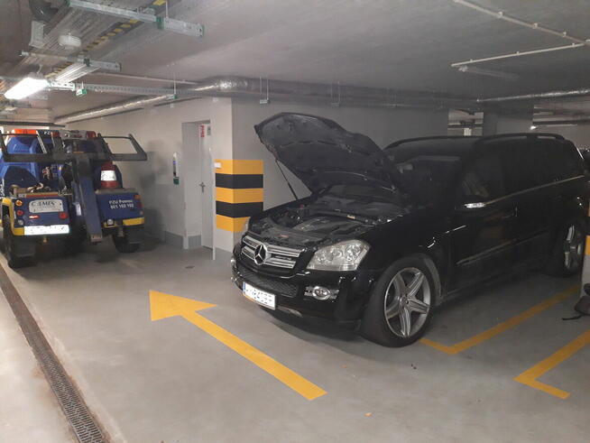 Holowanie z garaży wielopoziomowych podziemnych Warszawa