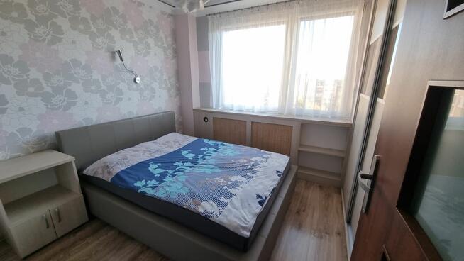 Mieszkanie - 2 pokoje - 6 piętro - balkon - winda - Dobrzec