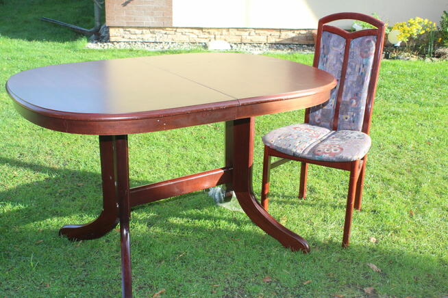 Krzesła tapicerowane